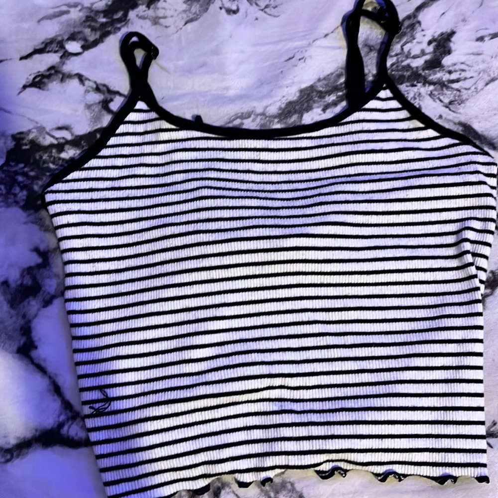 Tank top, crop, black and white striped